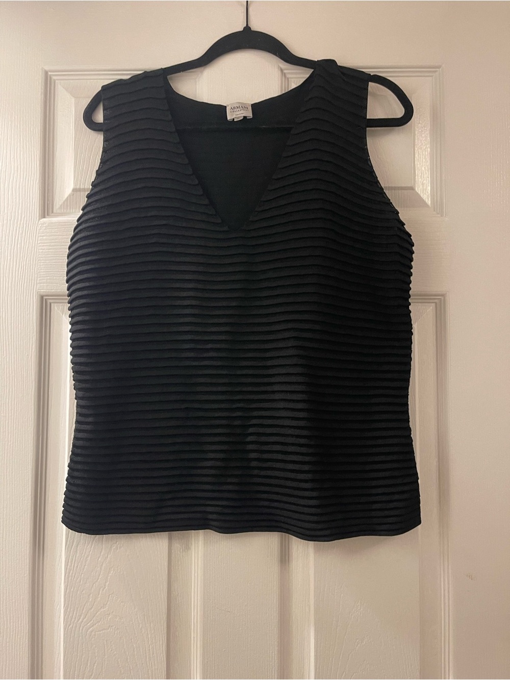 Armani Collezioni Black Textured Sleeveless Top Size 14